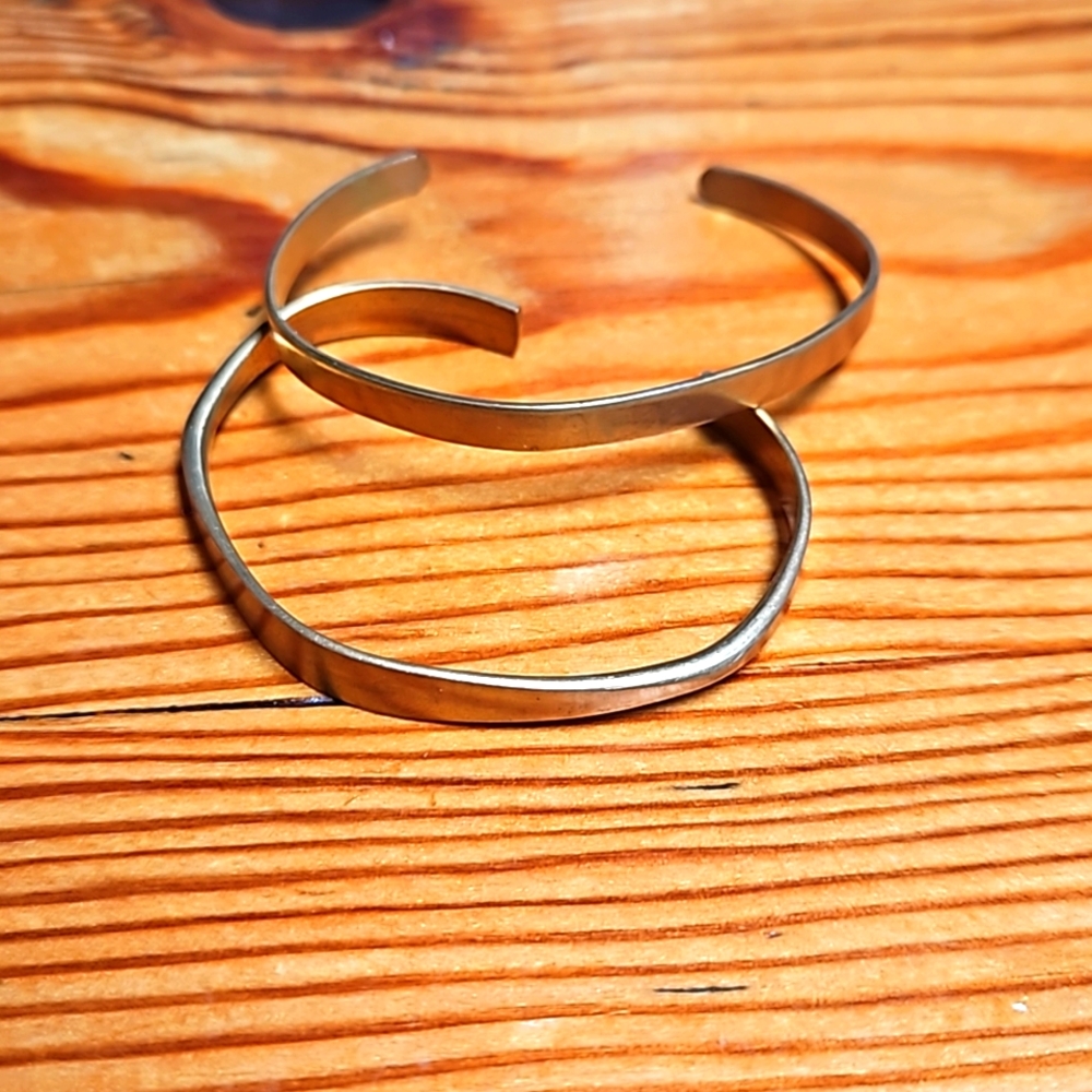 CUFF BRACELET SET OF 2